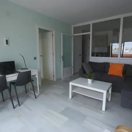Atico Andalucia Plaza Apartment *